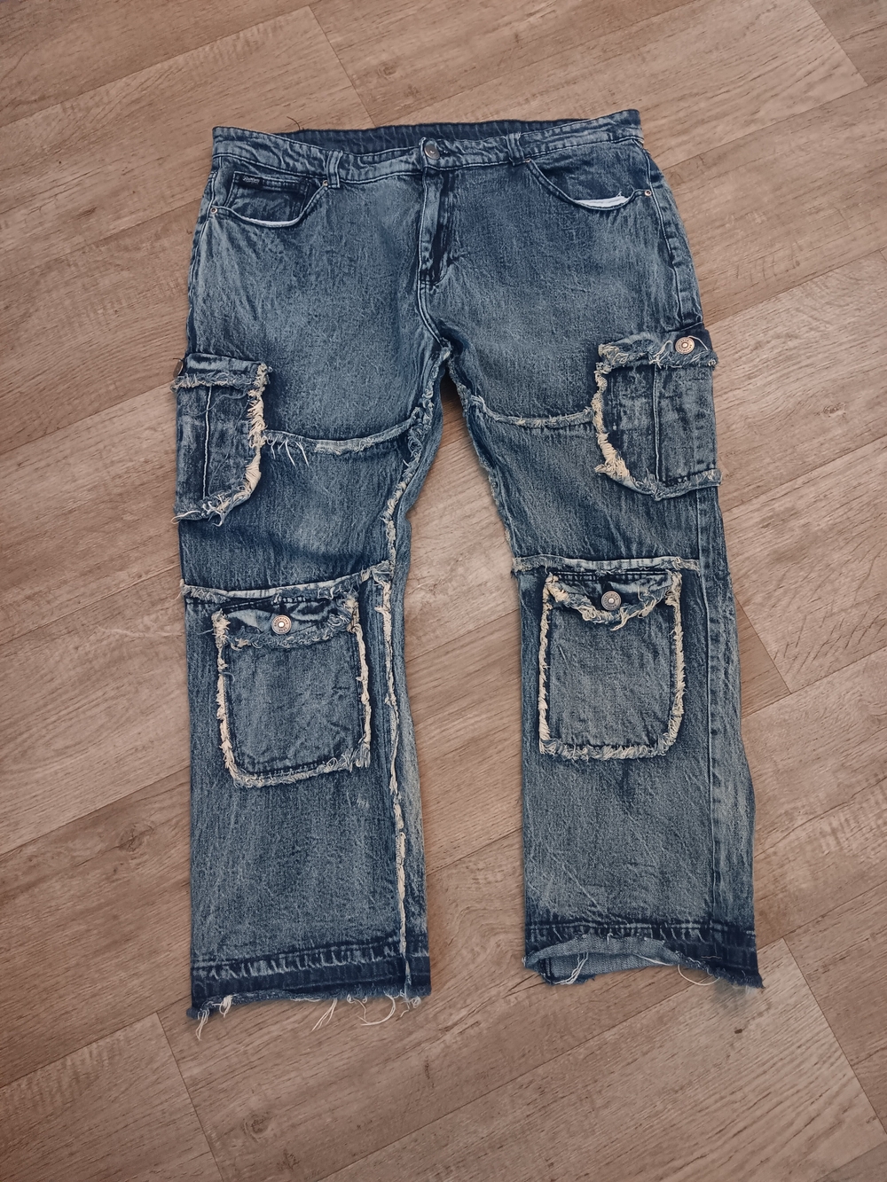 Brooklyn's Best Blue Distressed Cargo Patch Jeans Men's Size 40x30